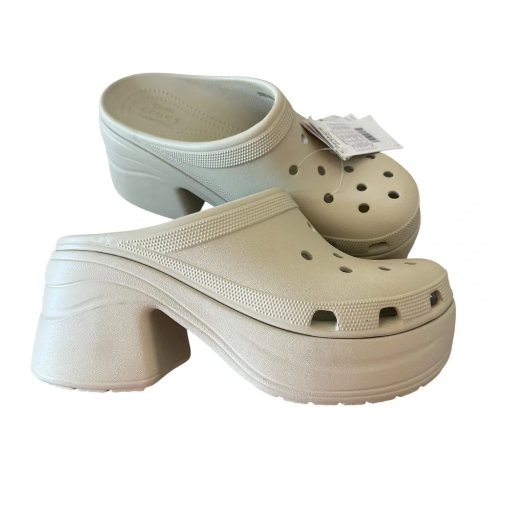 CROCS Siren Cream color Clogs mens 11 womens 13